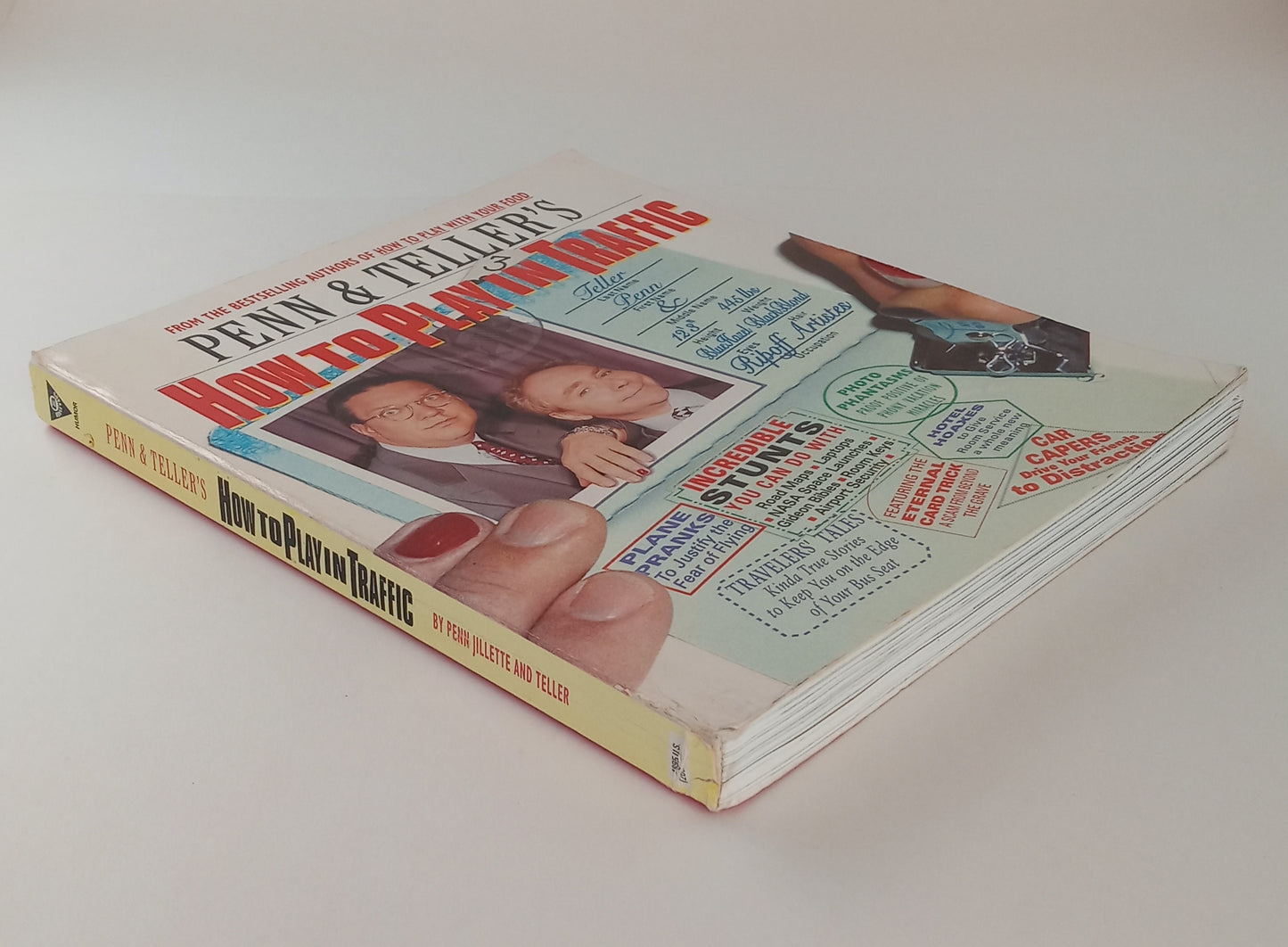 Penn & Teller's How to Play in Traffic book cover