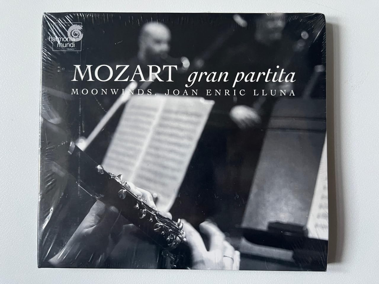 Mozart: Serenade "Grand Partita" K. 361 / Johann Nepomuk Wendt: El Rapto en el Serrallo (arrangement of Die Entfuhrung aus dem Serail, for winds) / Martin y Soler: Divertimento on "Una Cosa Rara" book cover