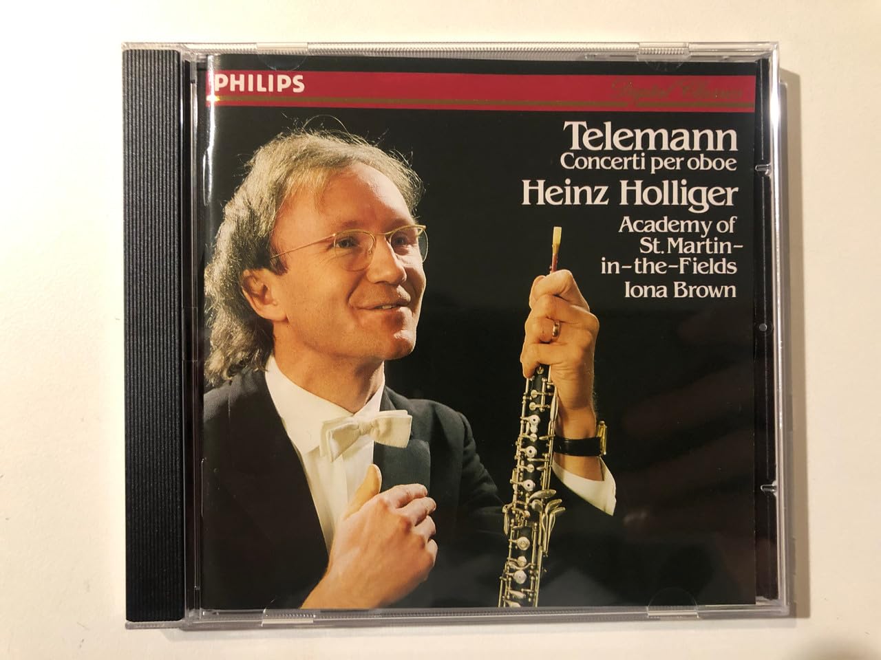 Telemann: Concerti for Oboe, Strings and Basso Continuo - in E minor, in D minor, in C minor, in F minor, in D Major - Heinz Holliger, Iona Brown book cover