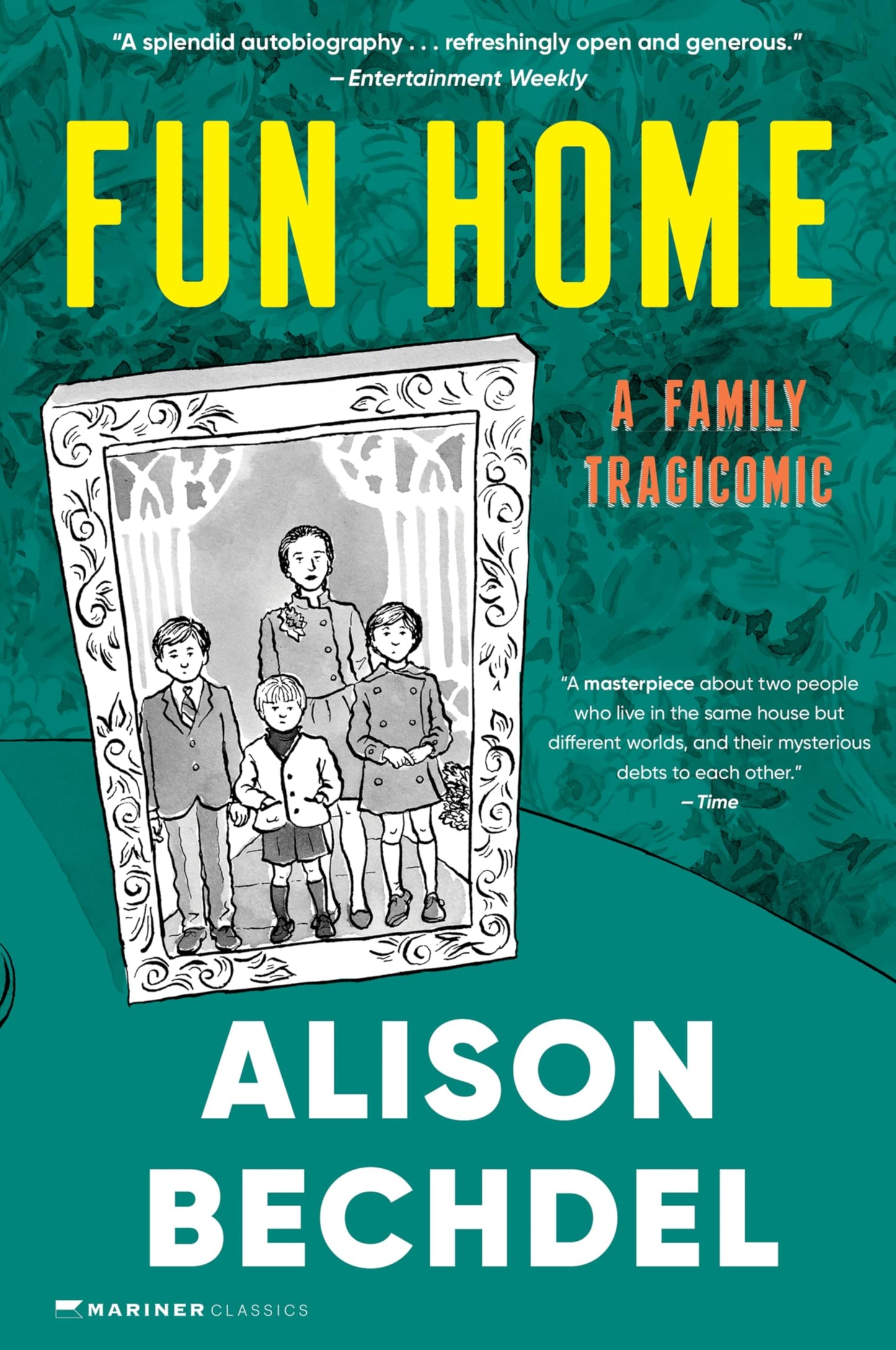 Fun Home: A Family Tragicomic book cover