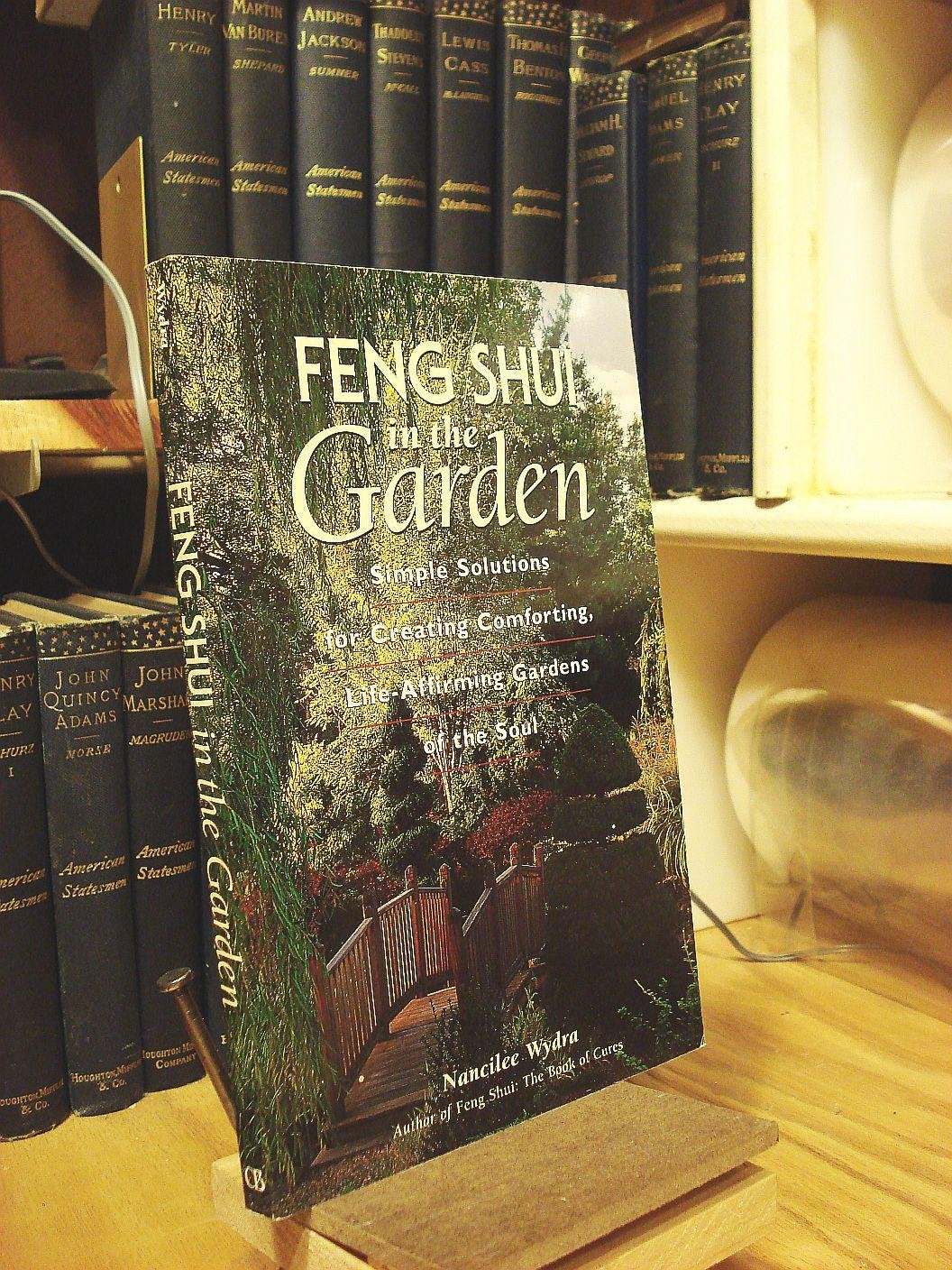 Feng Shui in the Garden book cover