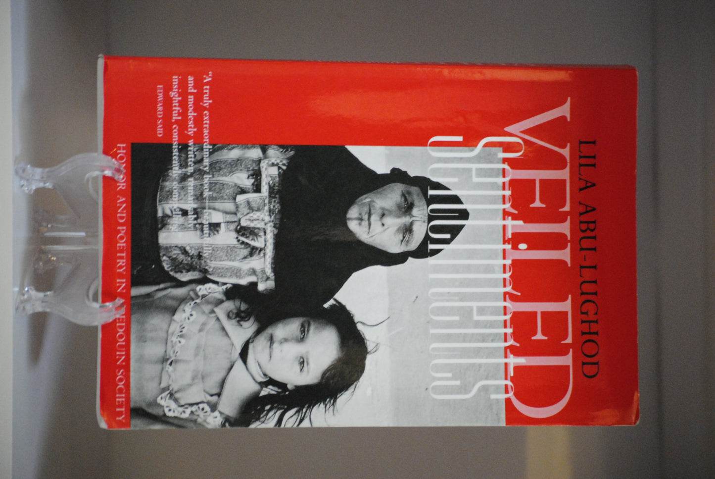 Veiled Sentiments: Honor and Poetry in a Bedouin Society book cover