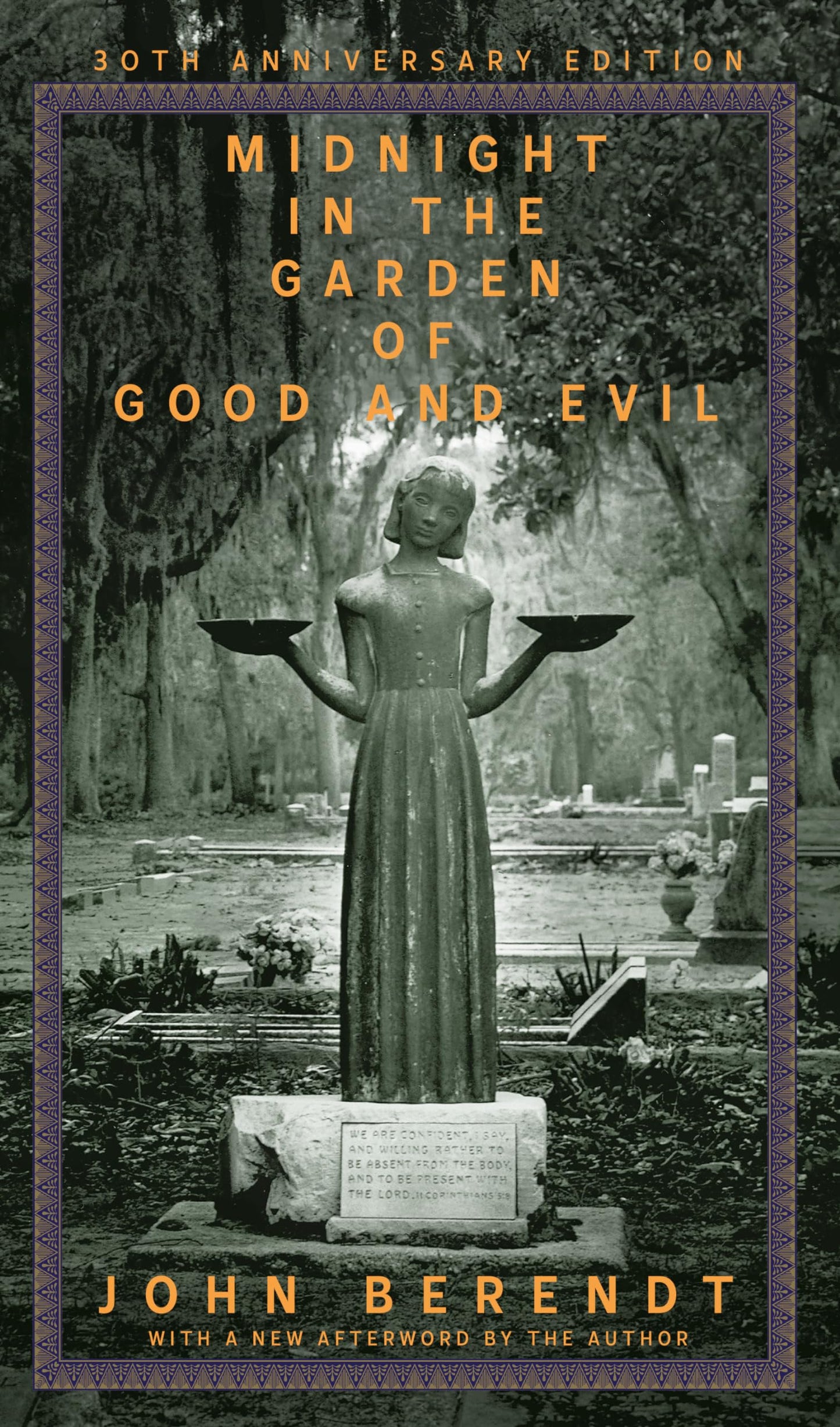 Midnight in the Garden of Good and Evil: A Savannah Story book cover
