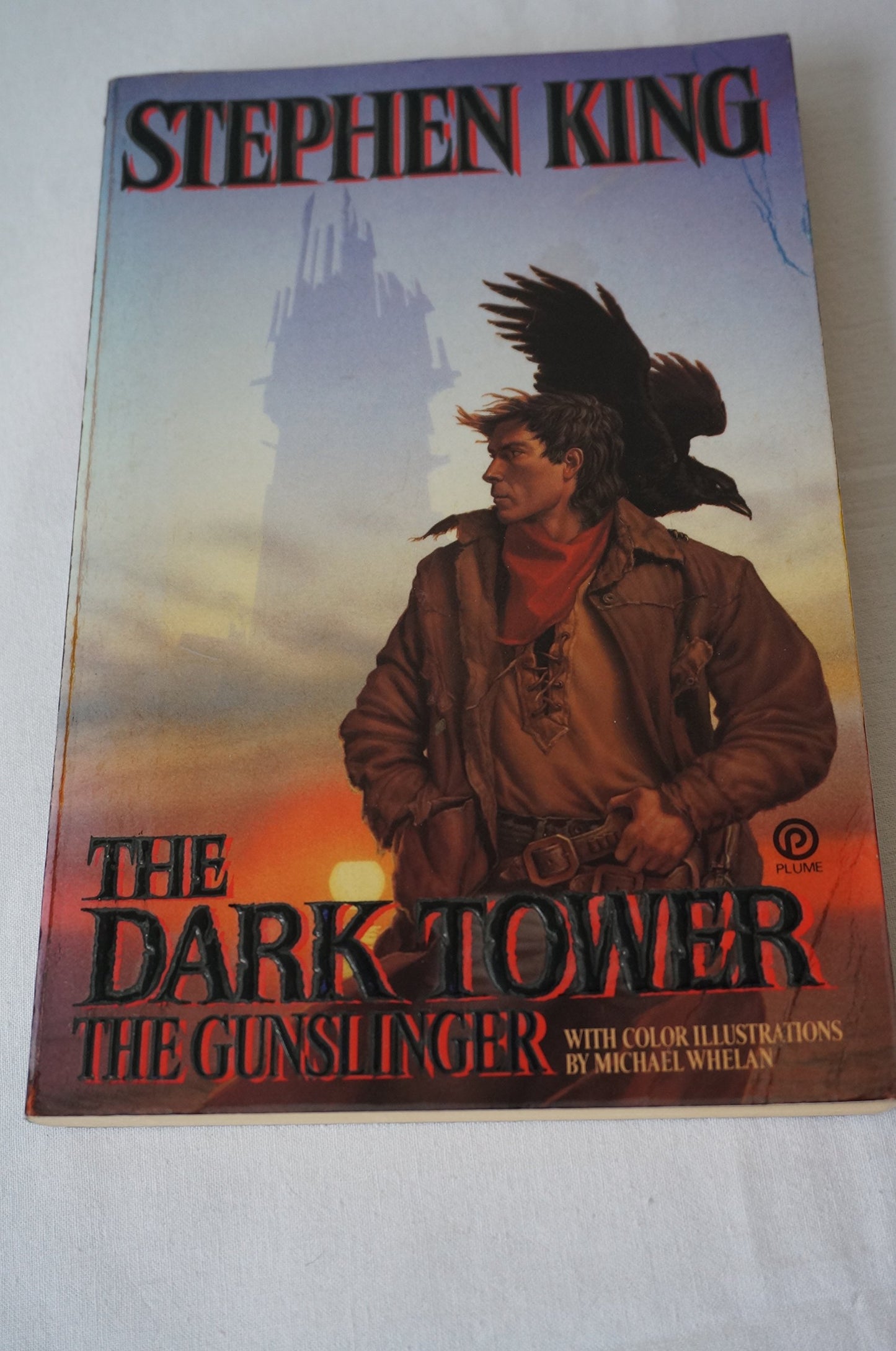 The Gunslinger (The Dark Tower, Book 1) book cover