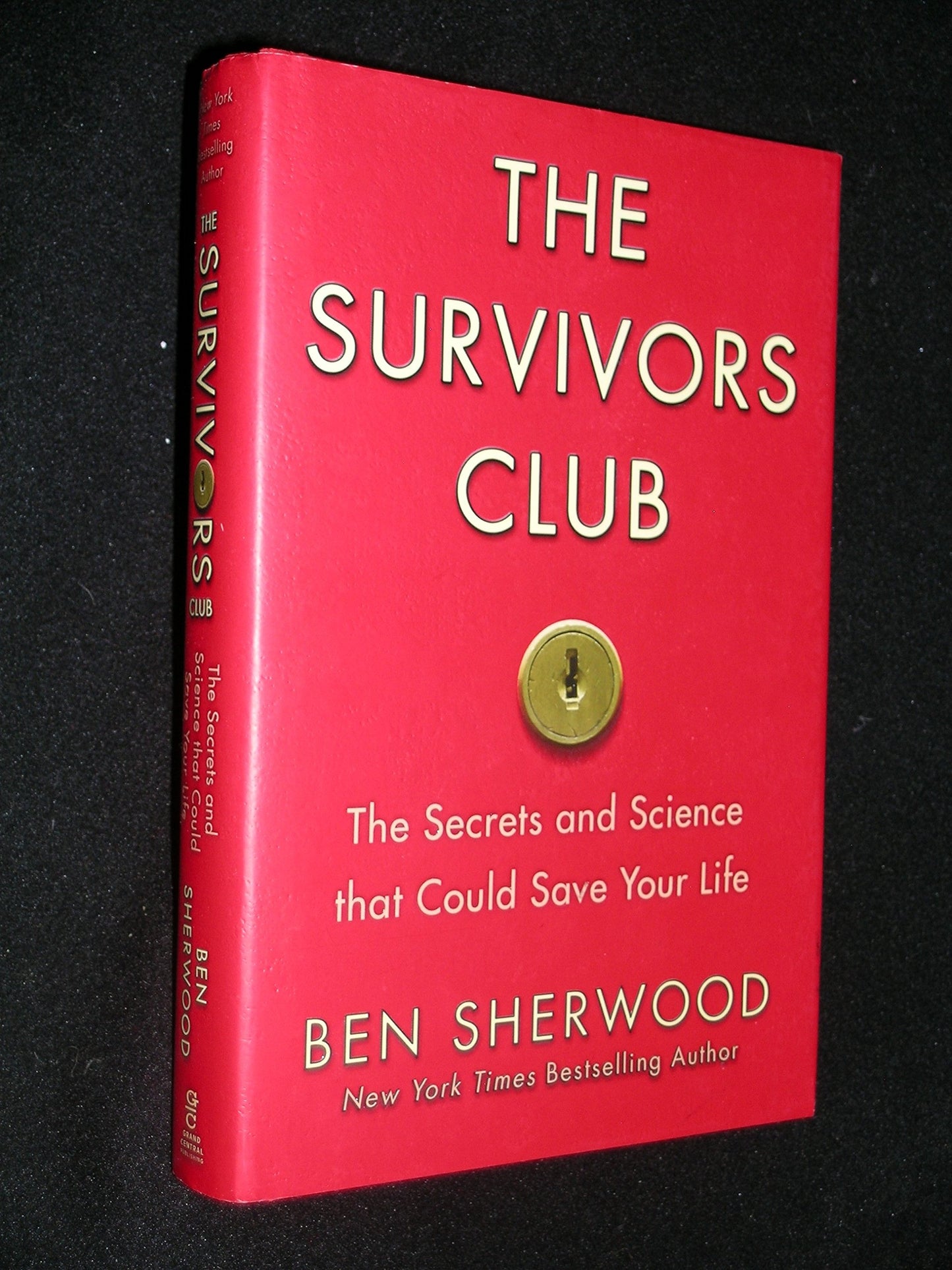 Survivors Club: The Secrets and Science That Could Save Your Life book cover