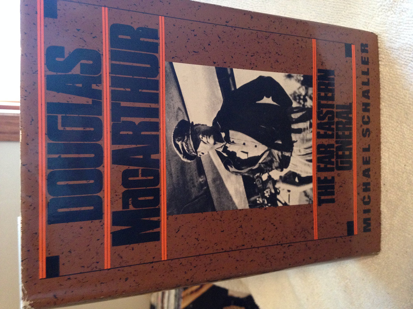 Douglas MacArthur: The Far Eastern General book cover