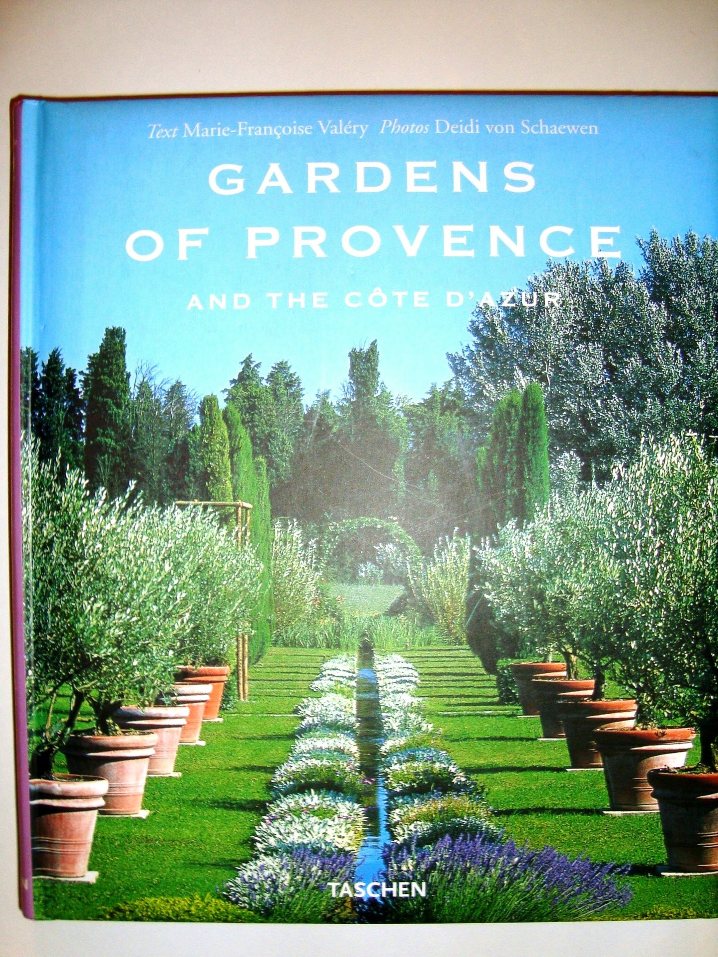 Provence Gardens book cover