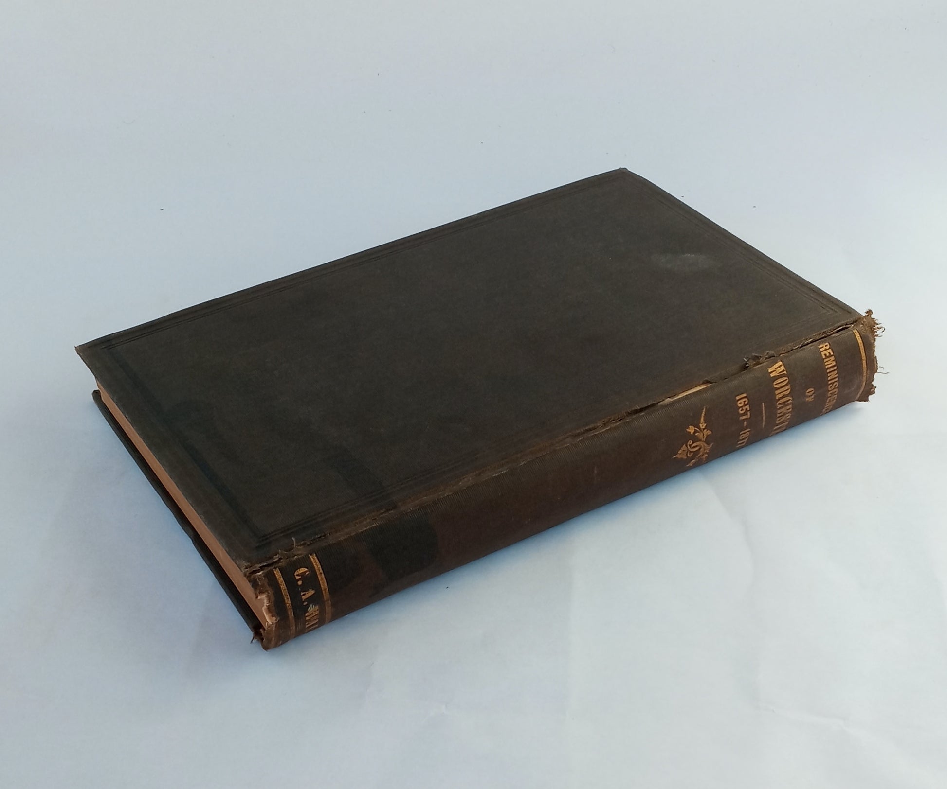 Reminiscences of Worcester, from the Earliest Period, Historical and Genealogical. With notices of early settlers and prominent citizens, and descriptions of old landmarks and ancient dwellings, accompanied by a map and numerous illustrations. book cover