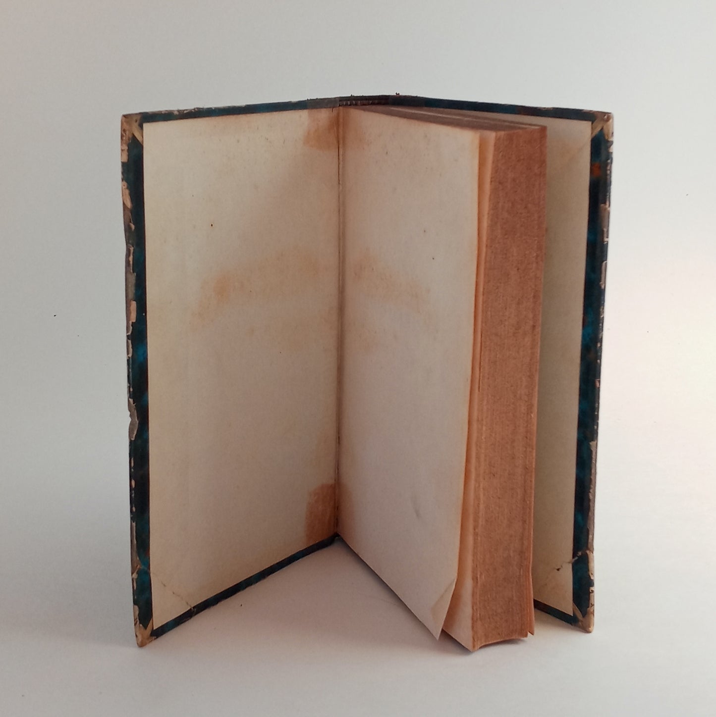 La Génie du Christianisme par M. le Vicomte de Chateaubriand, suivi la défense du La Génie du Christianisme et de la lettre A. M. de Fontanes. Tome Second. book cover