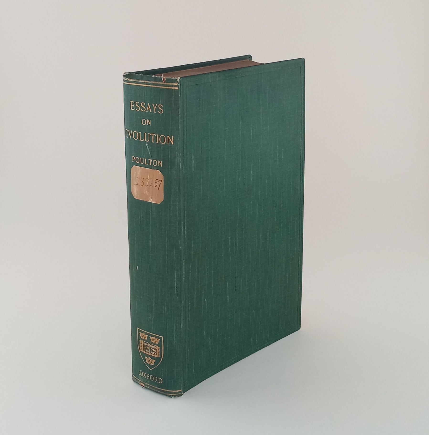 Essays on Evolution, 1889-1907 book cover