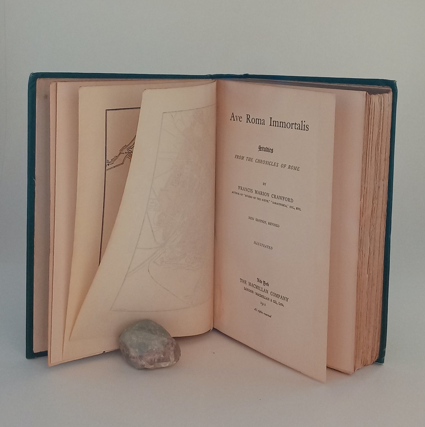 Ave Roma Immortalis: Studies from the Chronicles of Rome book cover
