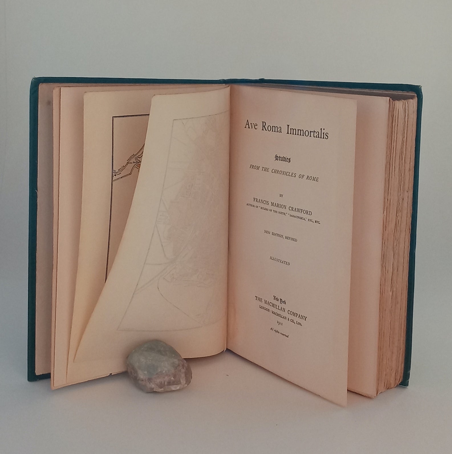 Ave Roma Immortalis: Studies from the Chronicles of Rome book cover