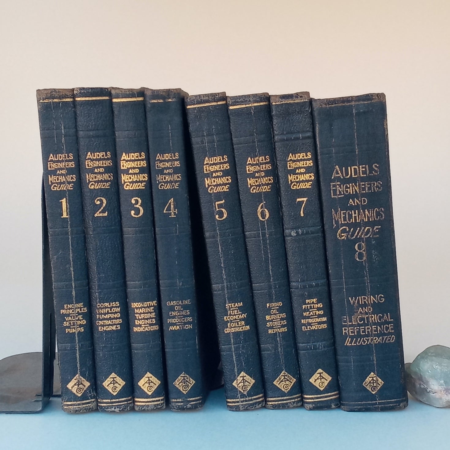 Audel's Engineers and Mechanics Guide 1-8: A Progressive Illustrated Series with Questions-Answers-Calculations Govering Modern Engineering Practice book cover