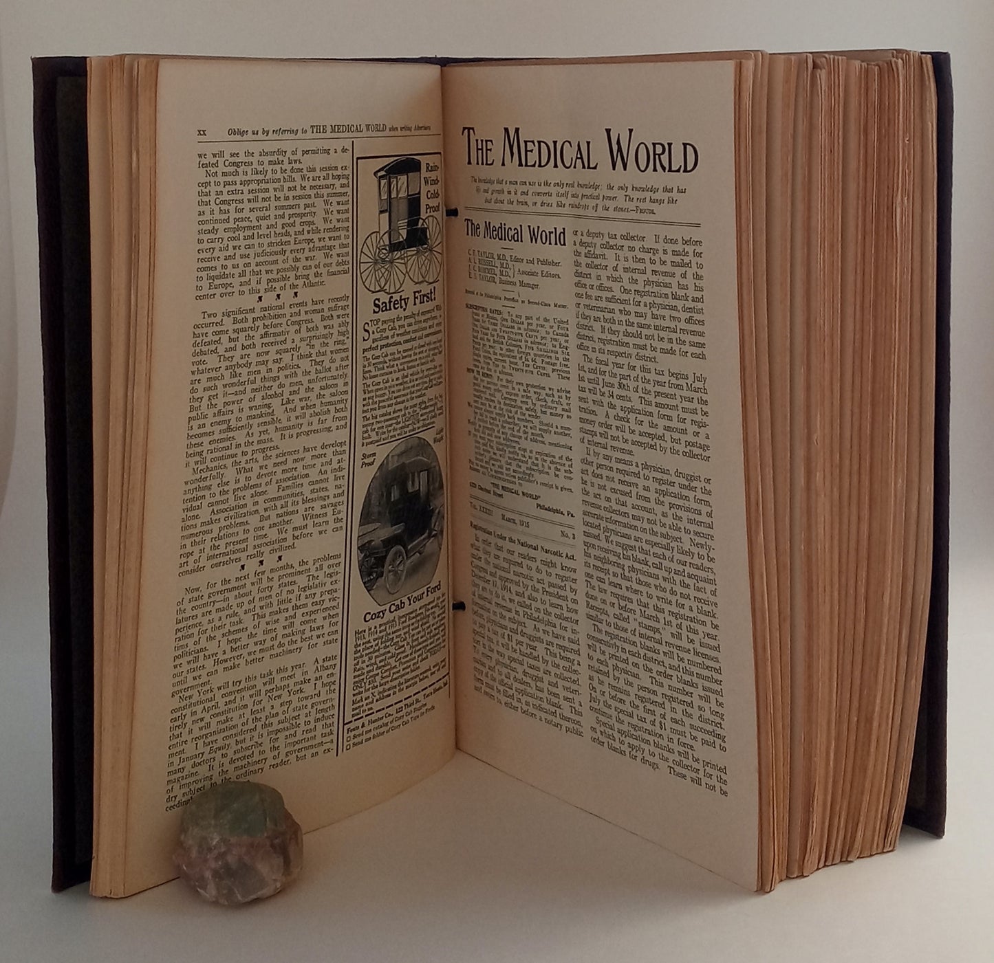 The Medical World, volumes XXXIII and XXXIV, 1915-1916 book cover