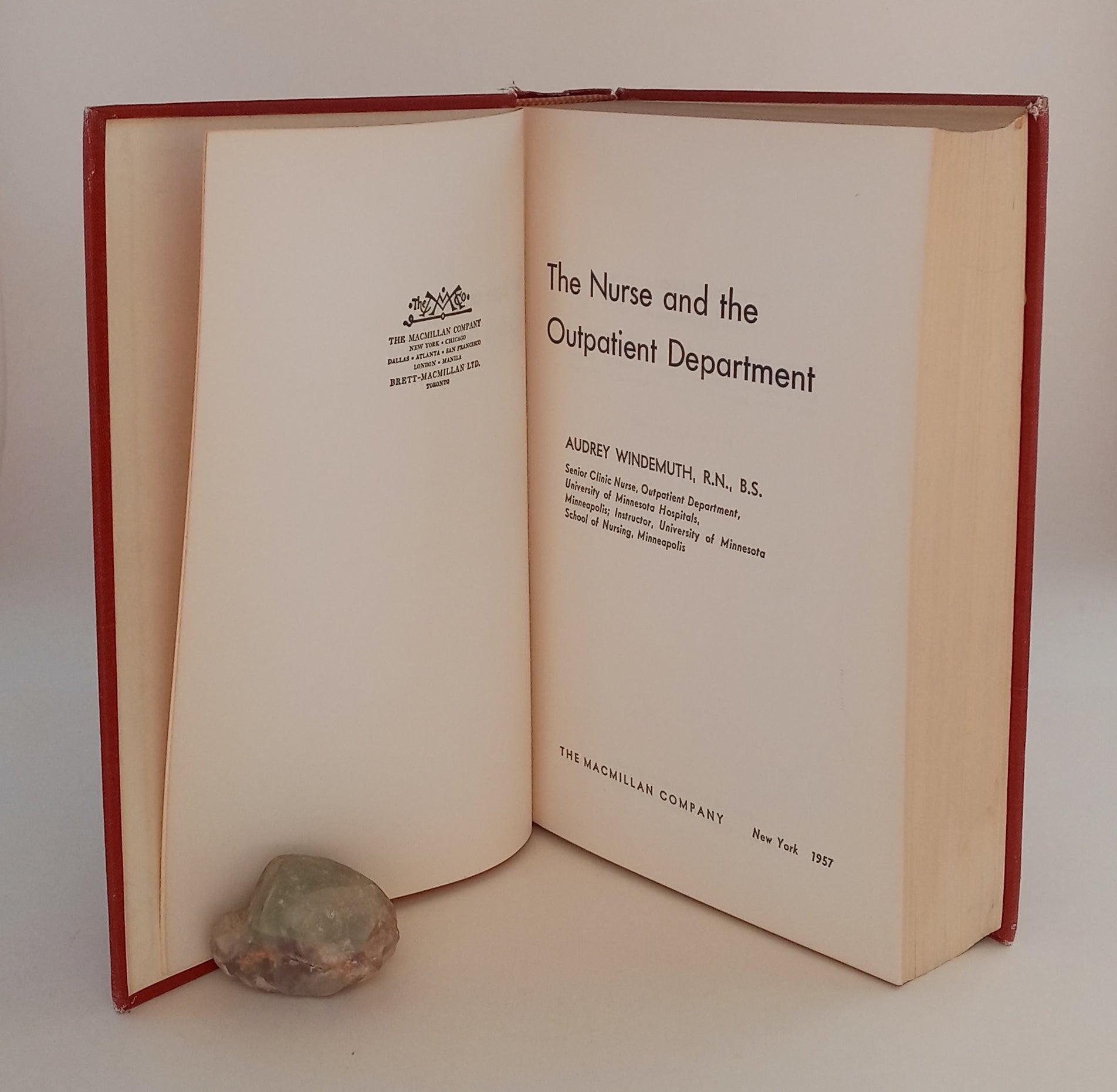 The Nurse and the Outpatient Department book cover