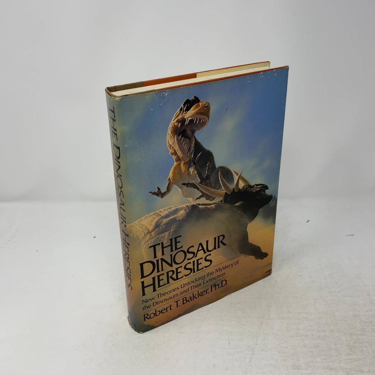 Dinosaur Heresies: New Theories Unlocking the Mystery of the Dinosaurs and Their Extinction book cover