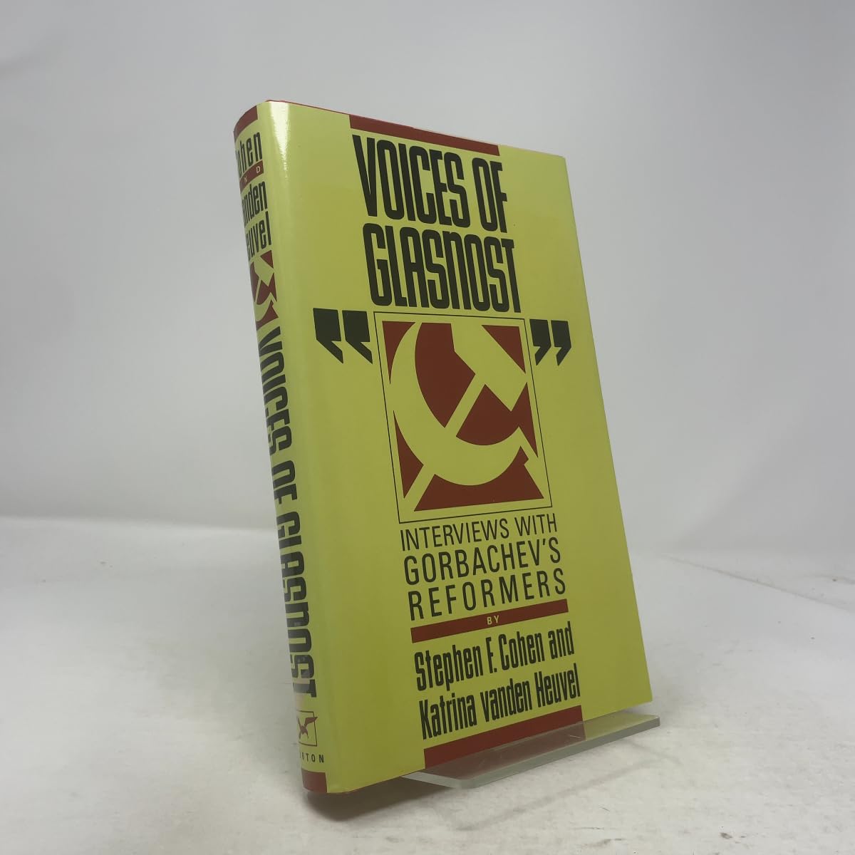 Voices of Glasnost: Interviews with Gorbachev's Reformers book cover