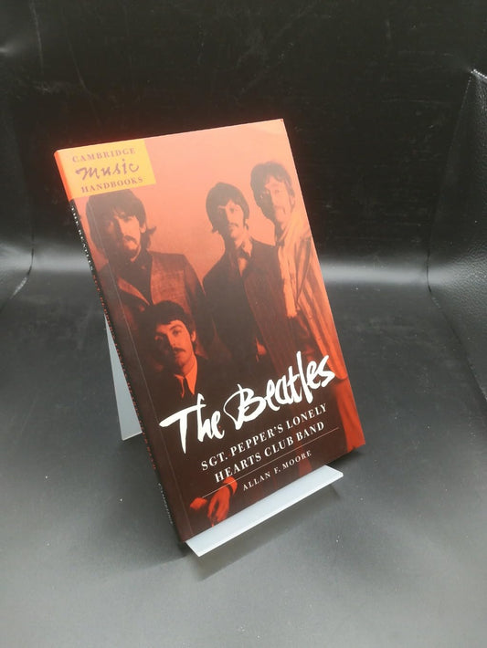 Beatles: Sgt. Pepper's Lonely Hearts Club Band book cover