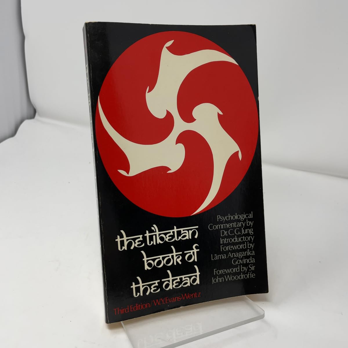 Tibetan Book of the Dead: Or, the After-Death Experiences on the Bardo Plane, According to Lama Kazi Dawa-Samdup's English Rendering book cover