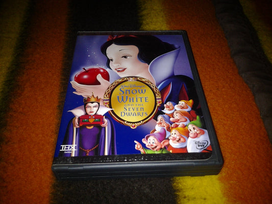 Snow White and the Seven Dwarfs (Special) book cover