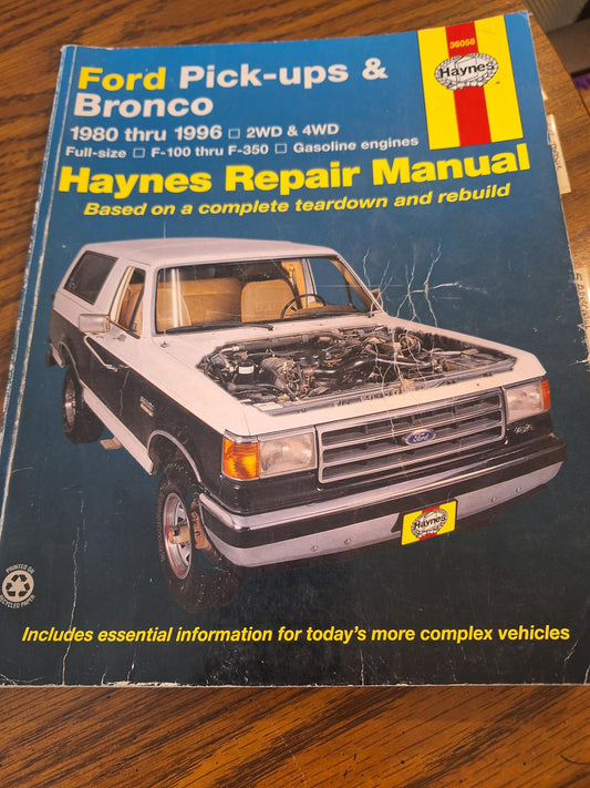 Ford Full-Size Pickups and Bronco, 1980-1996 (Revised) book cover
