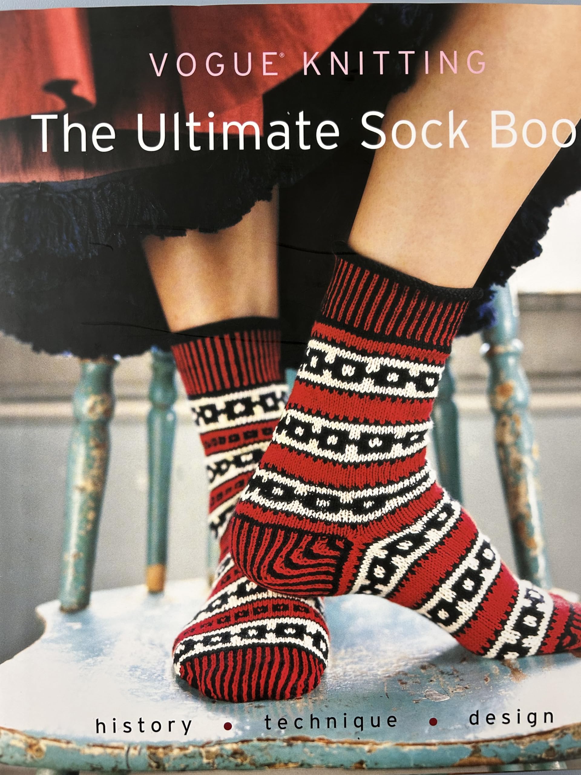 Vogue Knitting: The Ultimate Sock Book: History, Technique, Design book cover