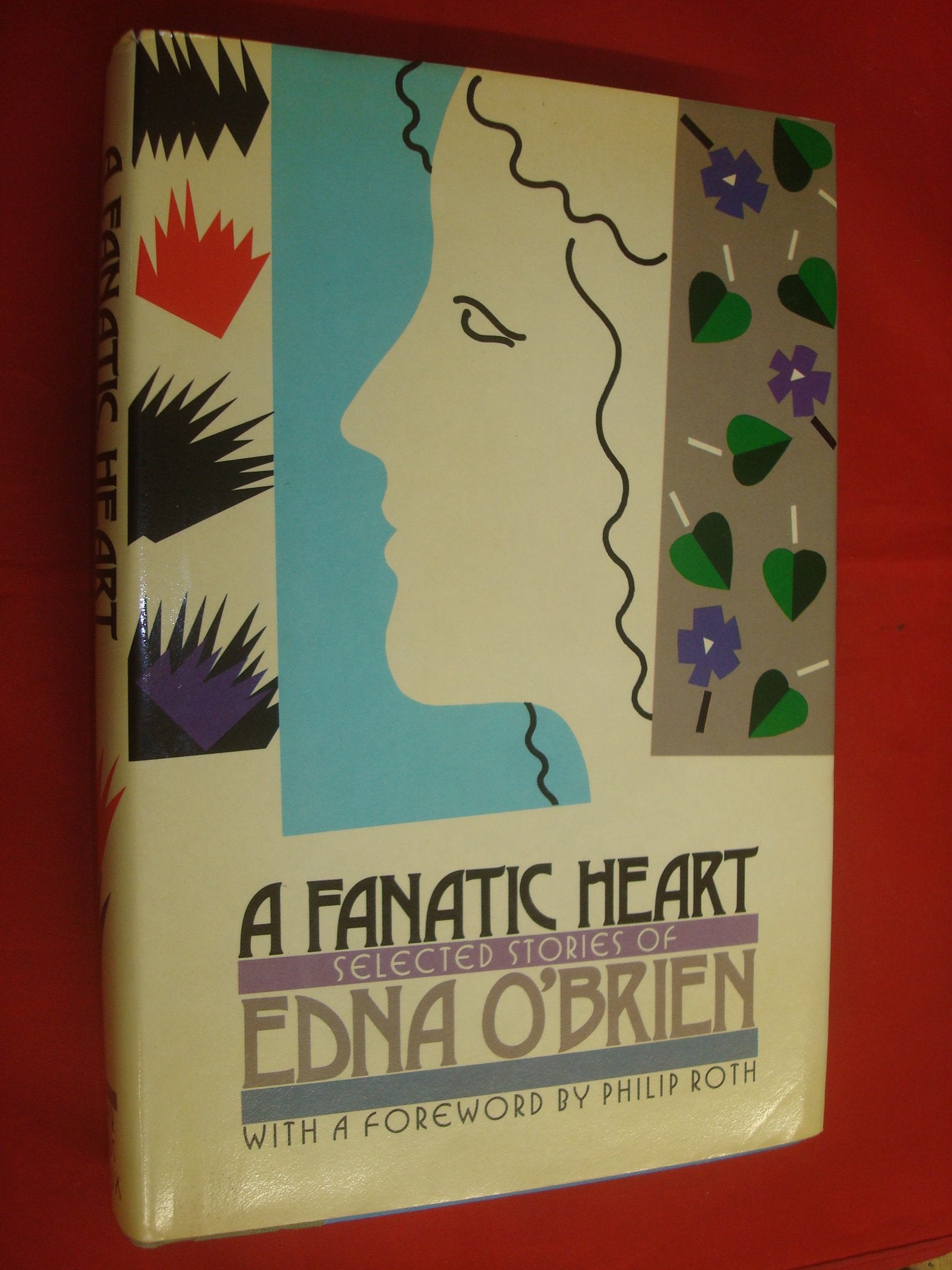Fanatic Heart: Selected Stories of Edna O'Brien book cover