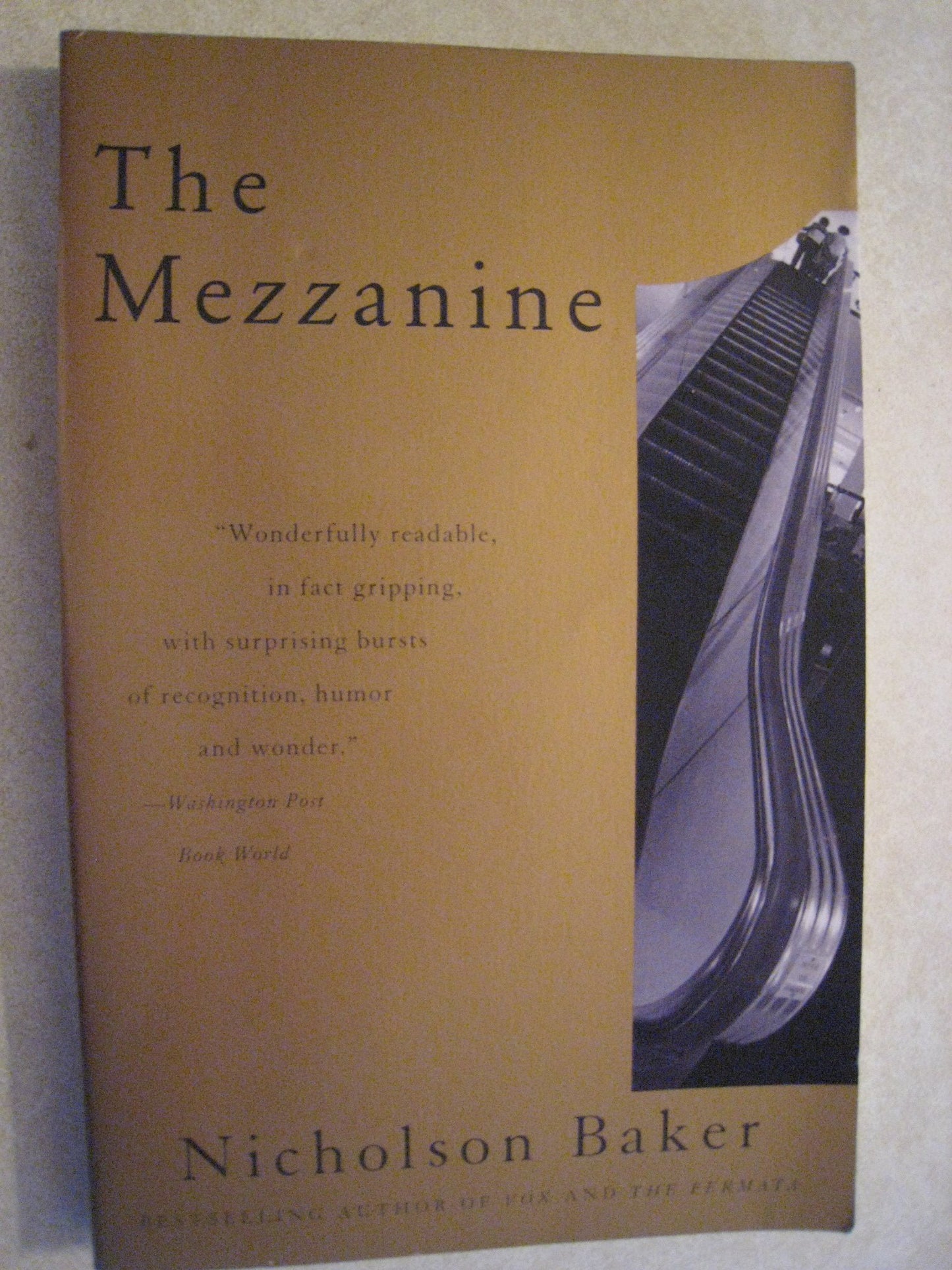The Mezzanine (Vintage Contemporaries) book cover
