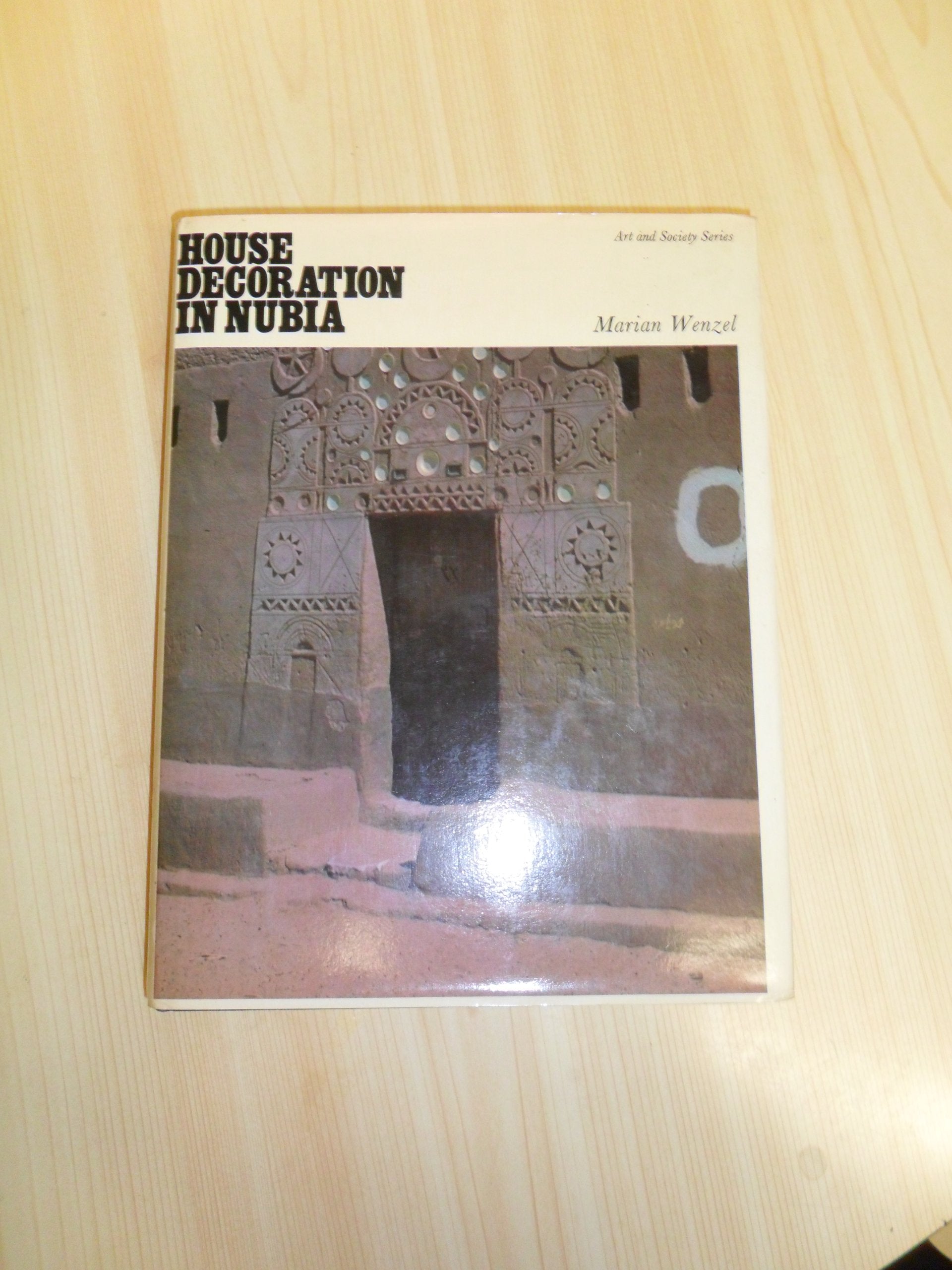 House Decoration in Nubia book cover