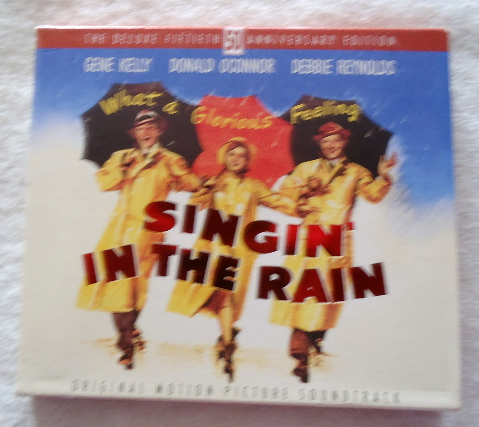 Singin in the Rain (Deluxe) book cover
