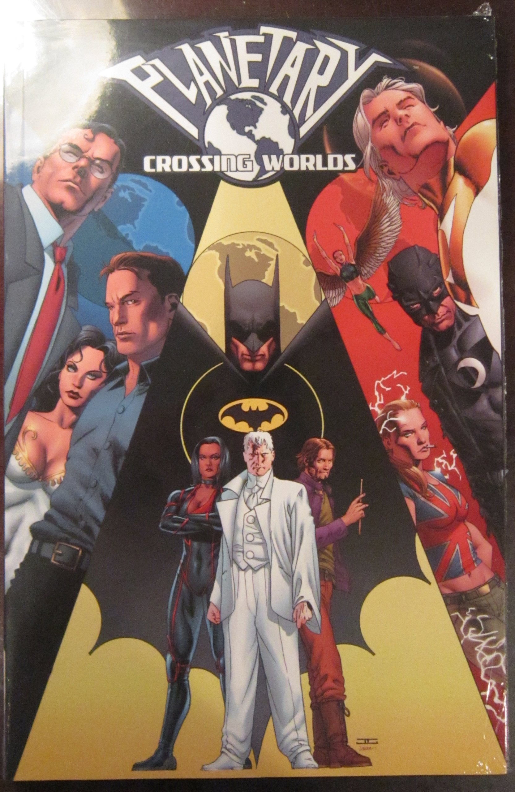 Planetary: Crossing Worlds book cover