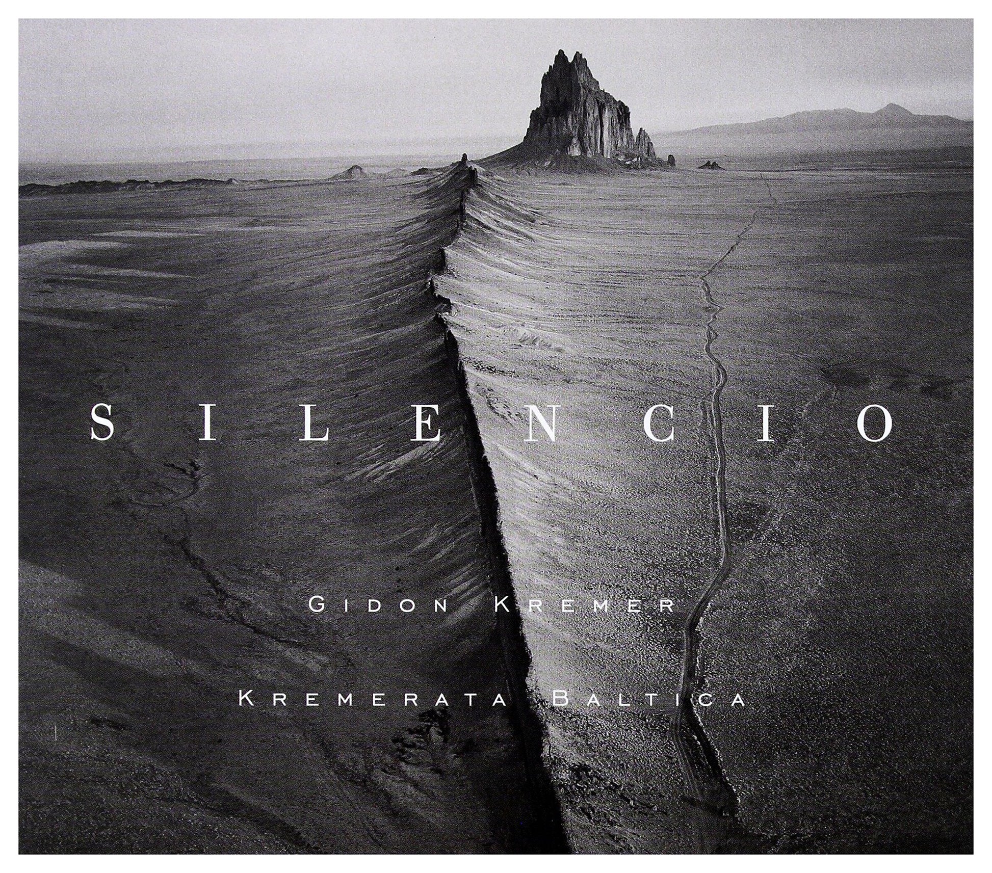Silencio book cover